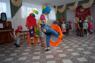 День смеха День смеха.